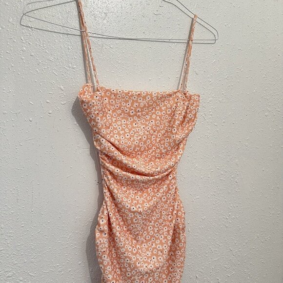 Lulus Wildflower Power Coral Floral Tie-Back Ruched Bodycon Dress Womens M NWT - Picture 3 of 11